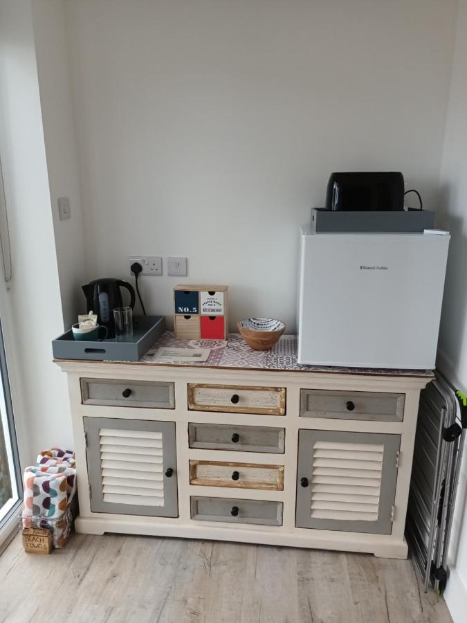 Contemporary One Bed Studio. Sea Views And Parking Westward Ho!  Eksteriør bilde
